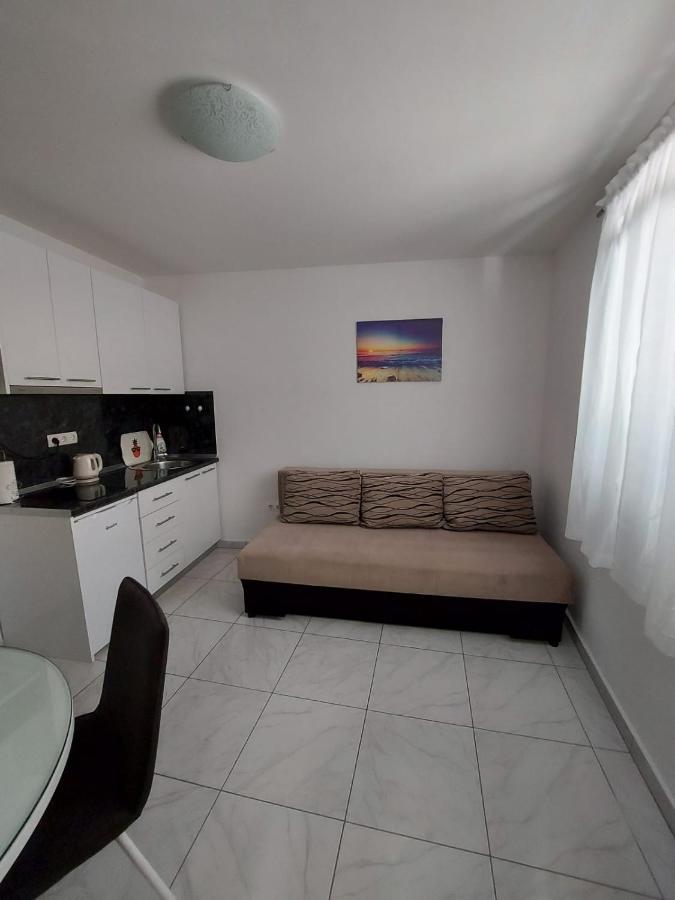 Sea Star Apartment Градац Екстериор снимка