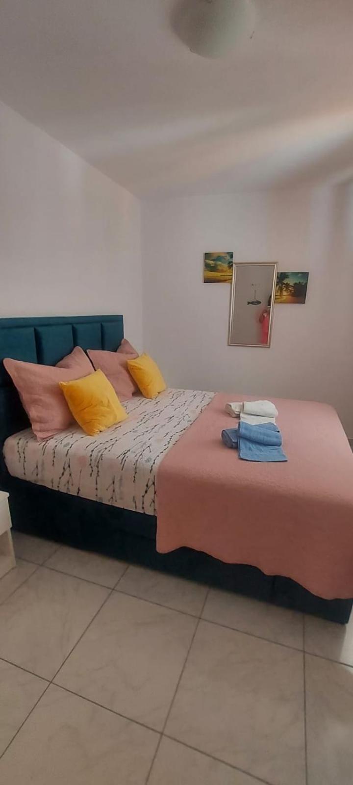 Sea Star Apartment Градац Екстериор снимка