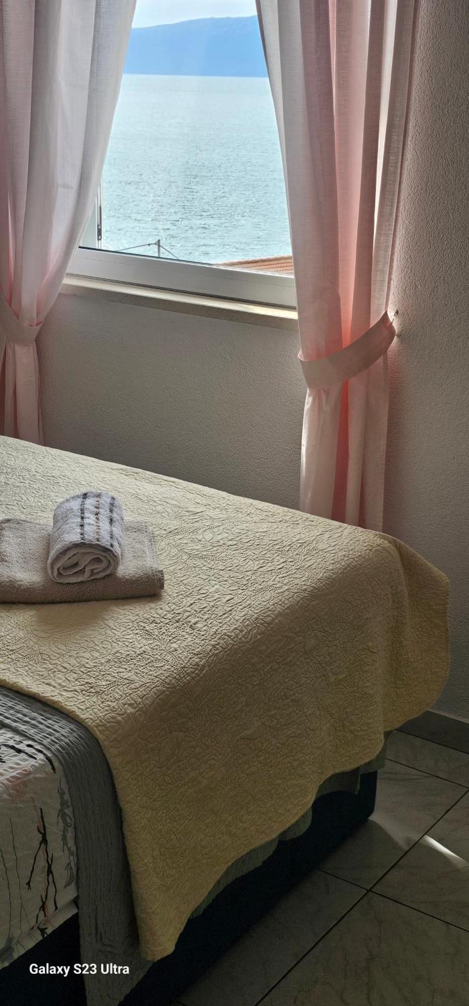 Sea Star Apartment Градац Екстериор снимка